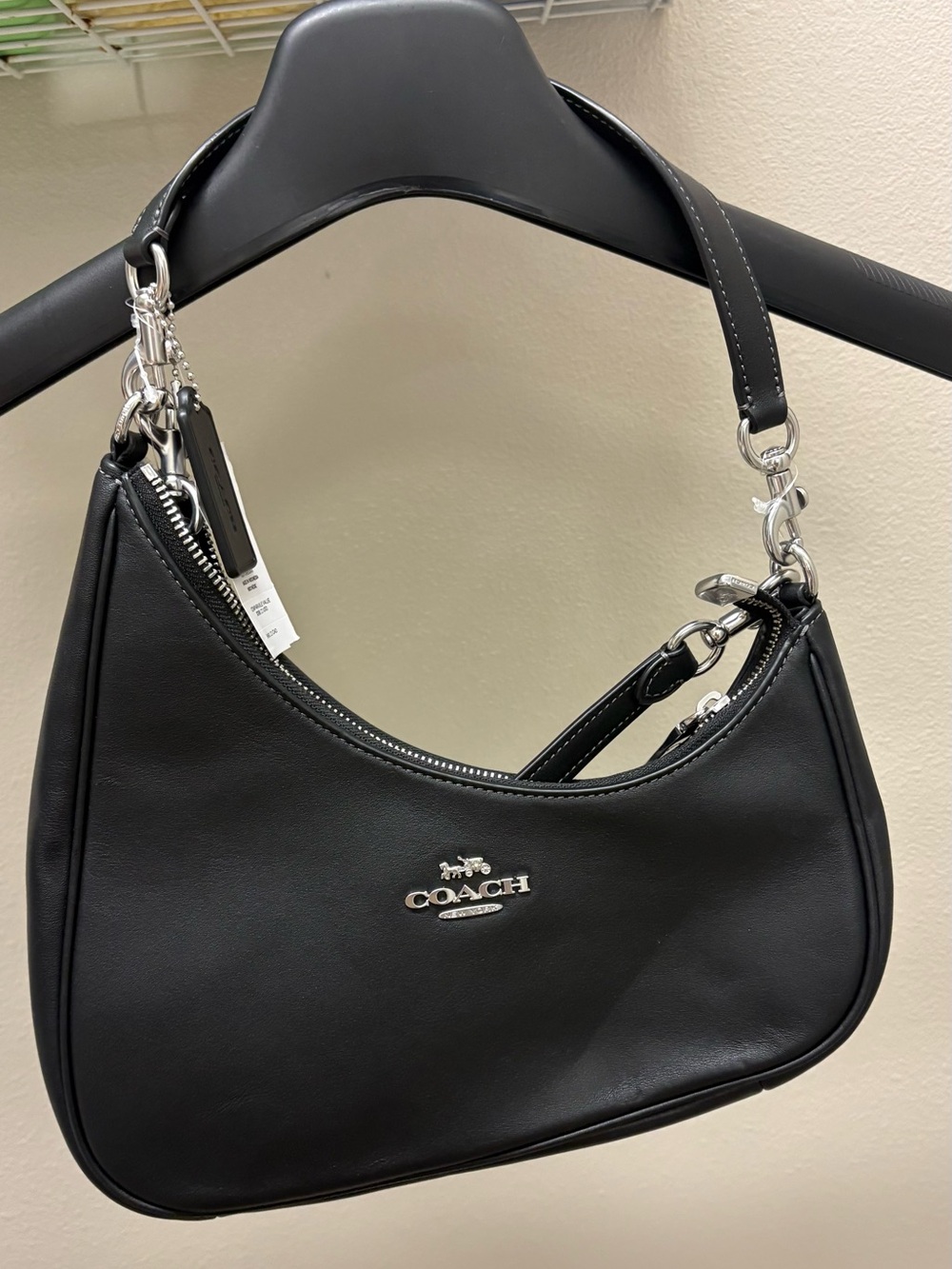 Coach twisted Teri Black Leather Shoulder Bag with Silver Hardware
